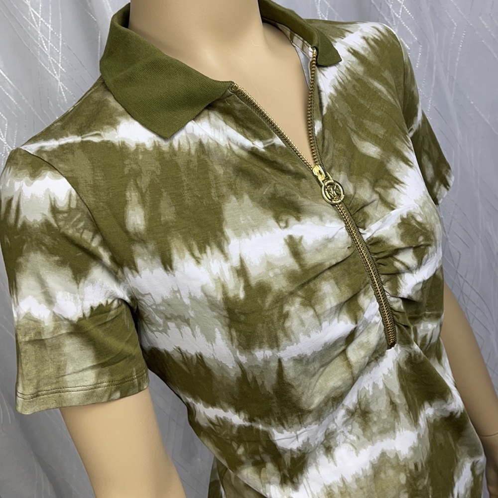 Michael Kors Tye Dye Collar Zip Tee - Picture 6 of 12